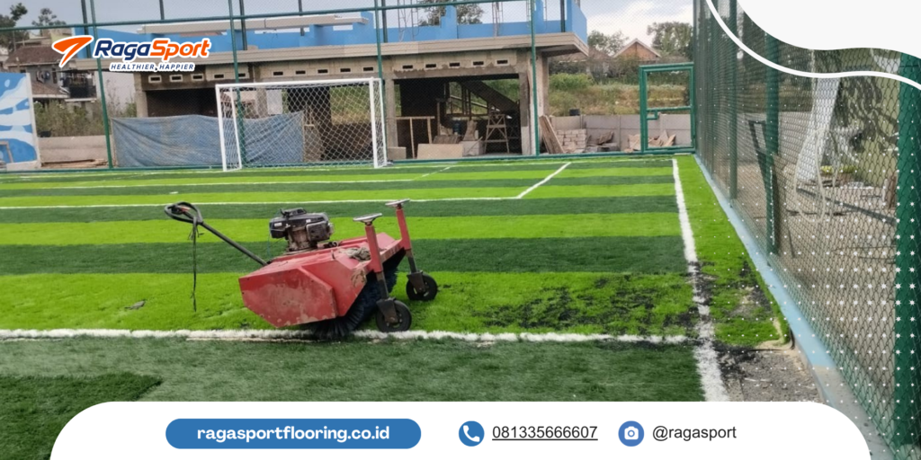 Tips Merawat Rumput Sintetis Lapangan Mini Soccer agar Tetap Awet